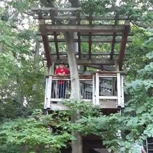 Meet your Posher, Javier